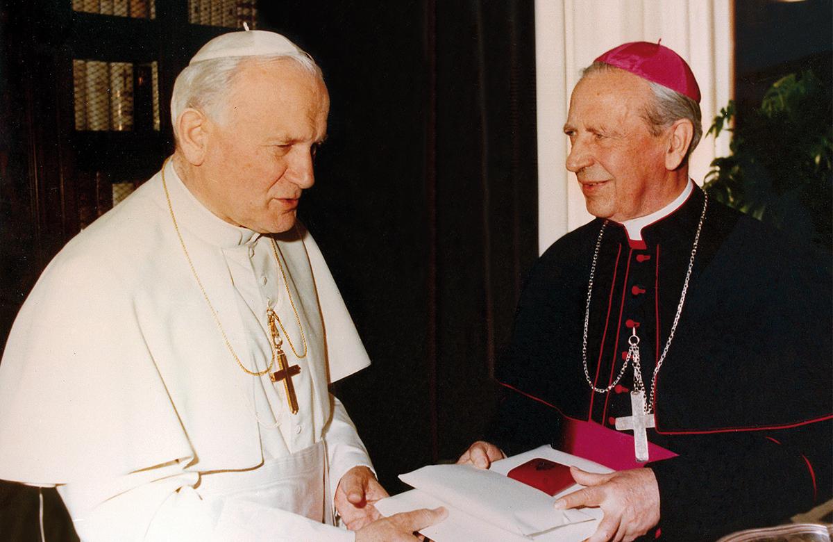 Álvaro del Portillo, con Juan Pablo II