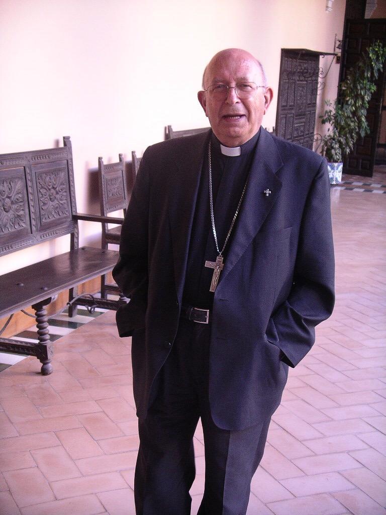 Don Antonio, en el obispado 