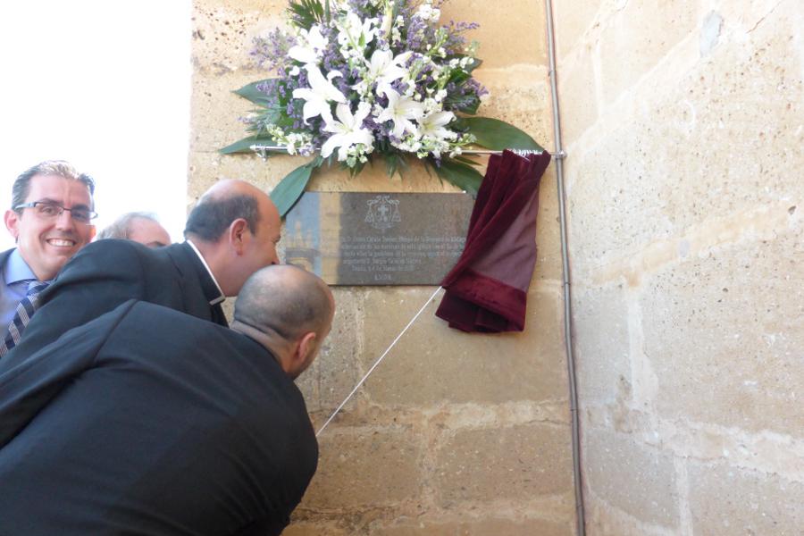 Inauguración de la visita a las cornisas de Santa María la Mayor de Ronda 