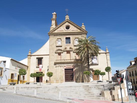 Los trinitarios renuevan sus votos · Semblanzas · Diócesis de Málaga :  Portal de la Iglesia Católica de Málaga