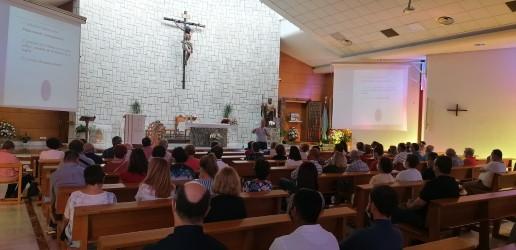 Presentación de las Prioridades Pastorales Diocesanas, por el vicario para la acción caritativa y social, Juan Manuel Ortiz, en los arciprestazgos de Axarquía 