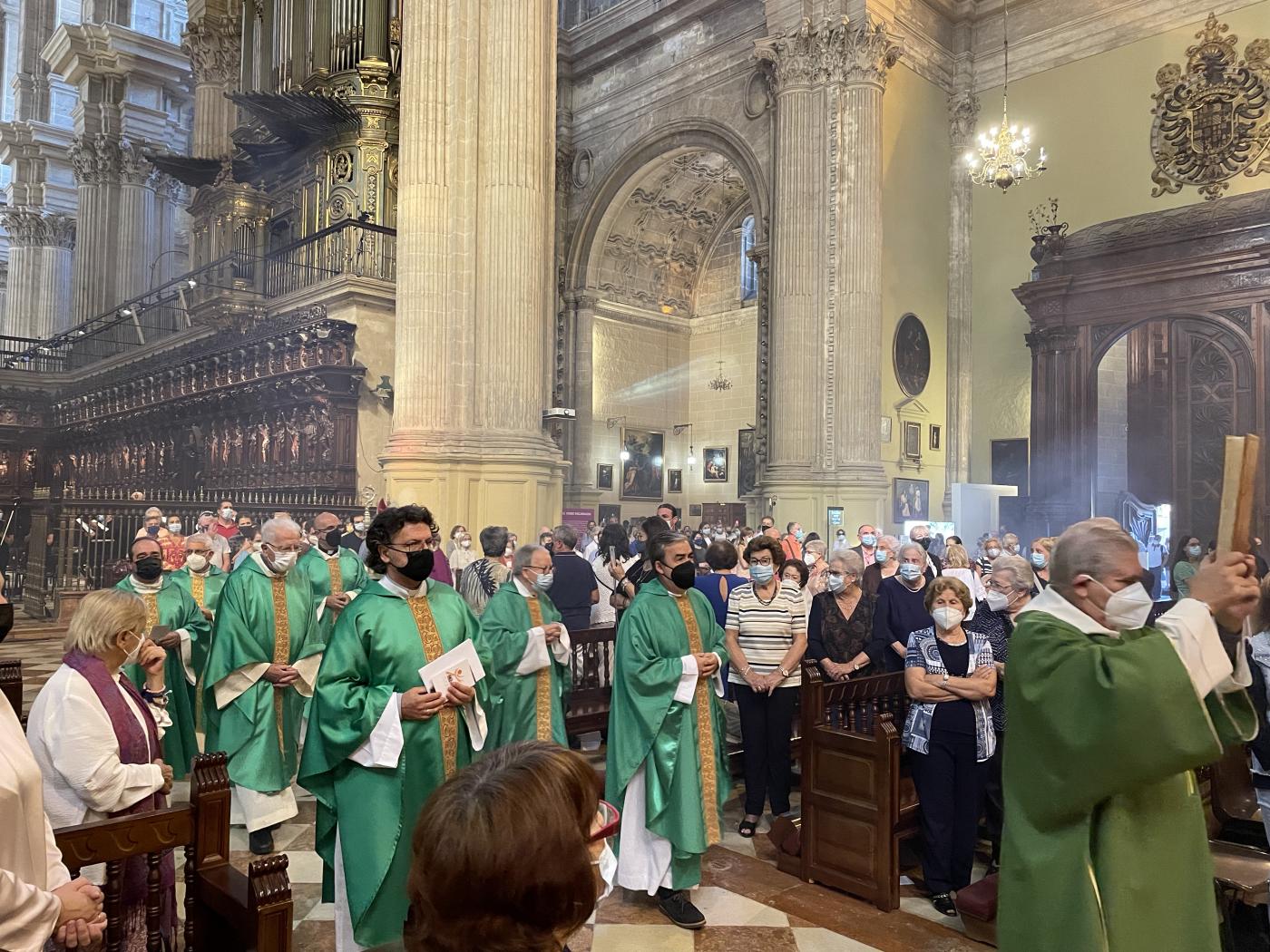 Celebración de la apertura de la fase sinodal diocesana en la Catedral de Málaga // E. LLAMAS 