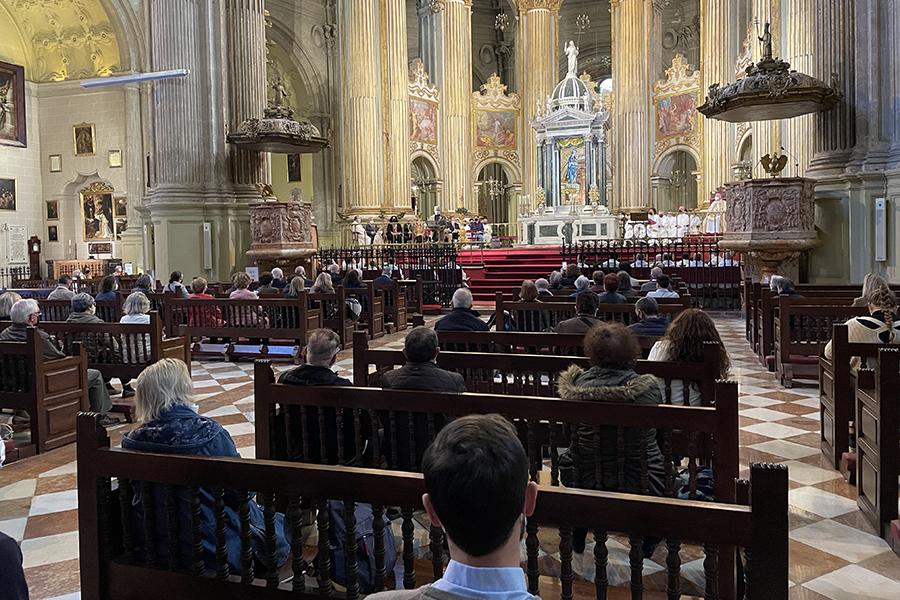 Asamblea Final de la Fase Diocesana Sinodal, en la Catedral de Málaga // E. LLAMAS 