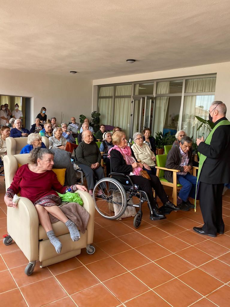 Visita Pastoral del Sr. Obispo a la parroquia San Juan y San Andrés, en Coín 