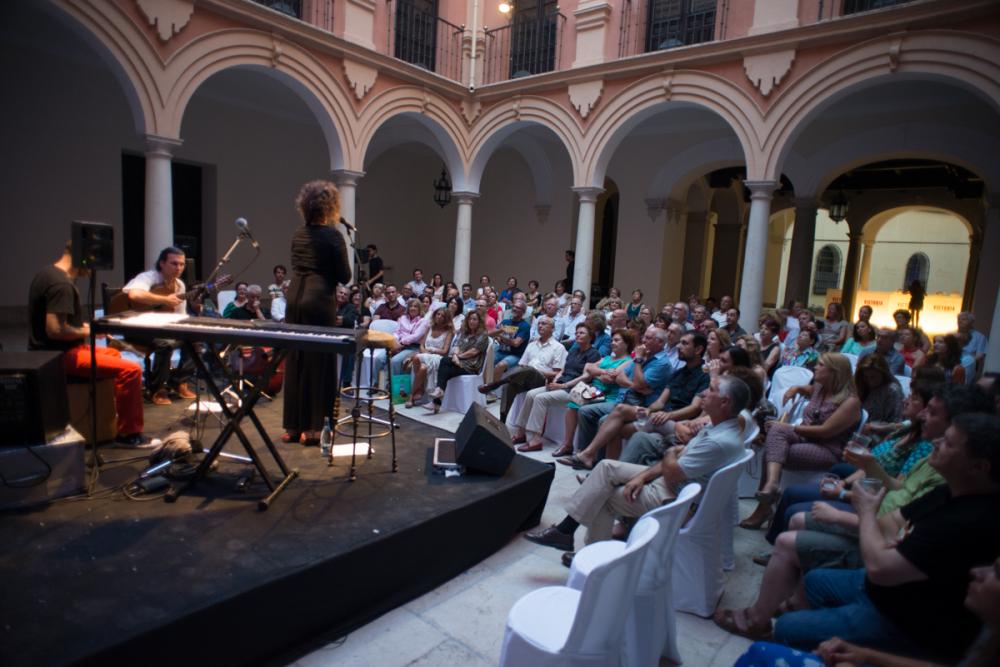 El público durante el concierto