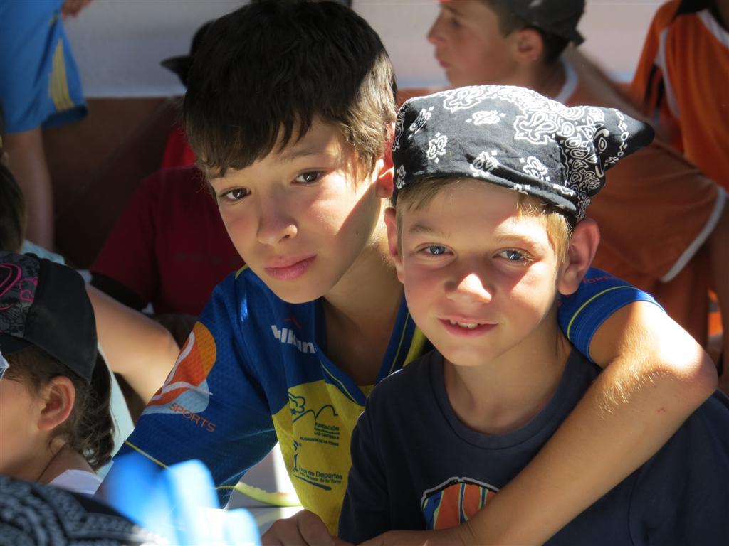 El campamento estrecha lazos de amistad