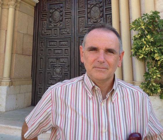 Pedro Leiva: «La Teología mejora nuestras tareas pastorales»