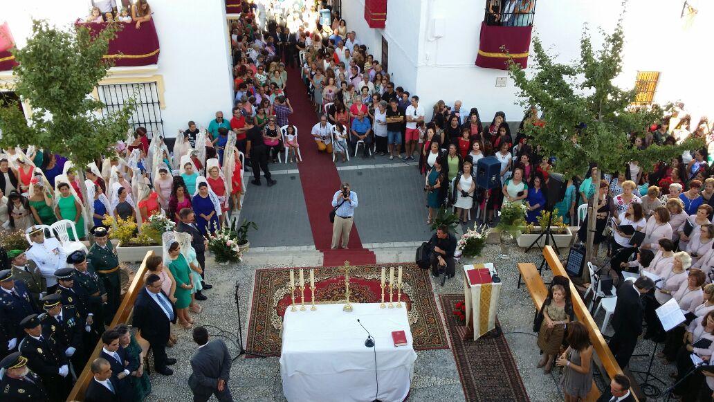 Alfarnate vive un día histórico con su Virgen de Monsalud