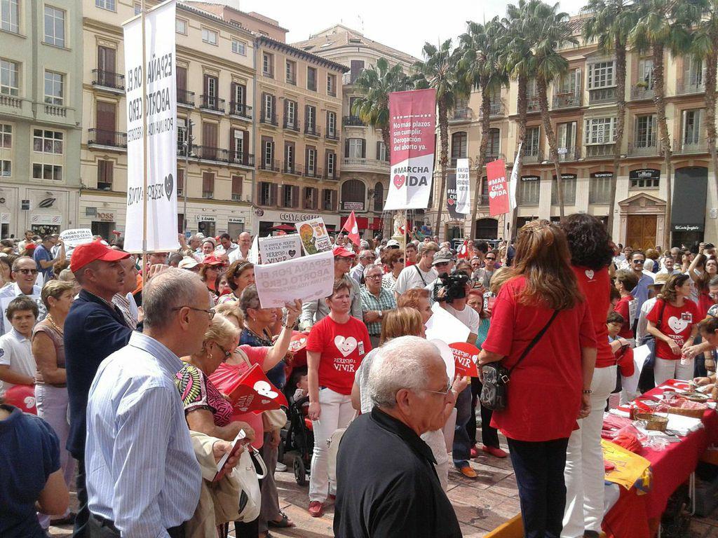 Rechazo a la retirada de la nueva ley del aborto