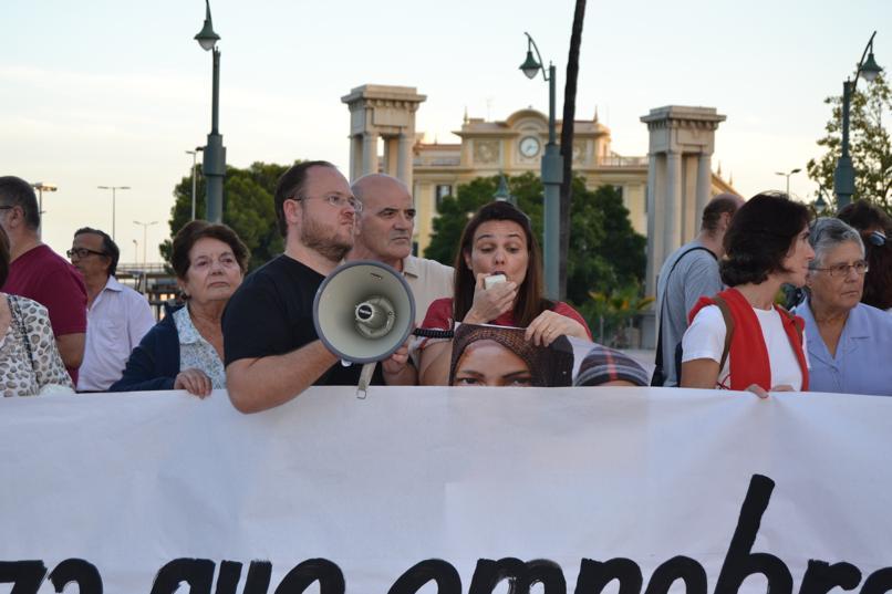 Concentración para la erradicación de la pobreza en la Plaza de la Marina