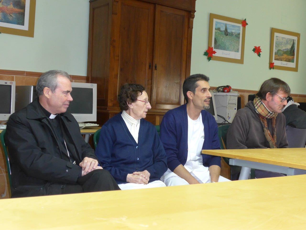 Visita del Sr. Obispo a la Casa de Acogida Colichet