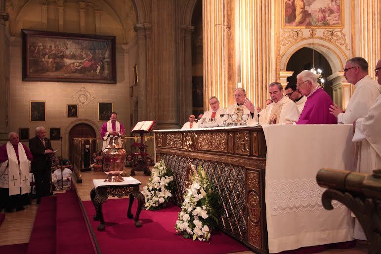 Misa crismal (Catedral-Málaga)