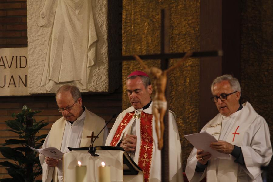 El Sr. Obispo presidió la celebración