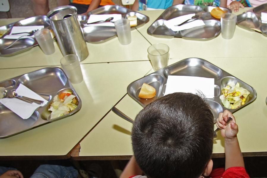 Cáritas Diocesana, en un proyecto para alimentar 1.300 niños