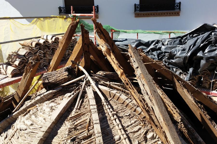 La rehabilitación de las cubiertas supone el 70% de las obras