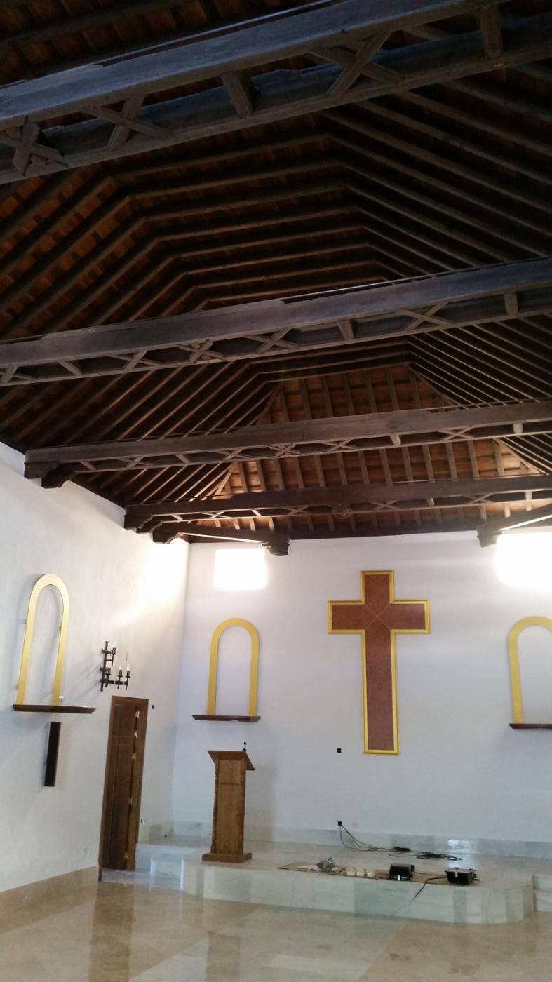 Iglesia de San Pedro de Corumbela, tras la rehabilitación