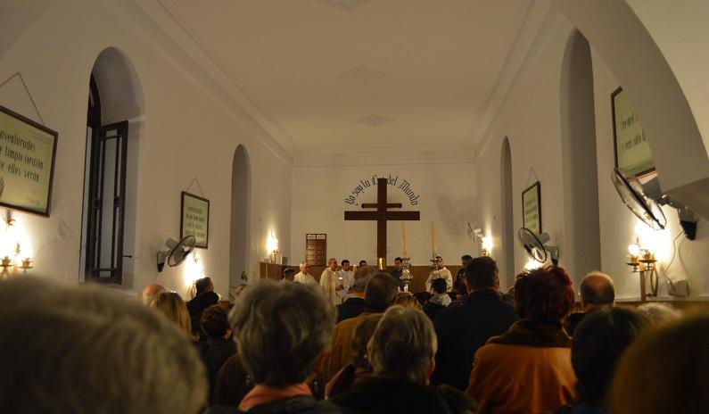 La marcha concIuyó en la Iglesia Evangelica