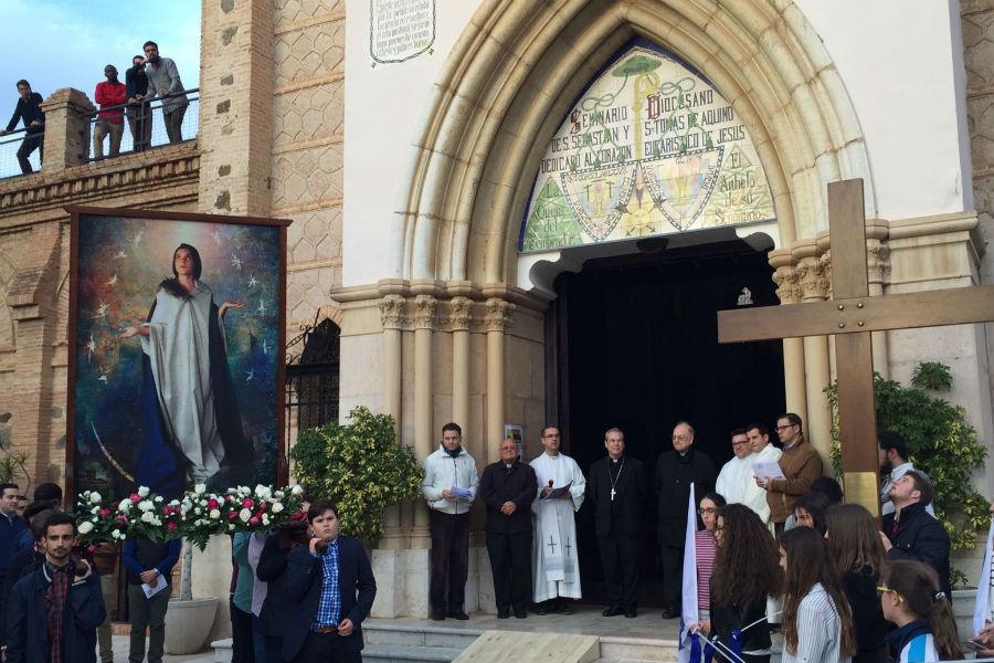 Vigilia de oración de jóvenes con el icono de la Inmaculada Joven (Seminario-Málaga)