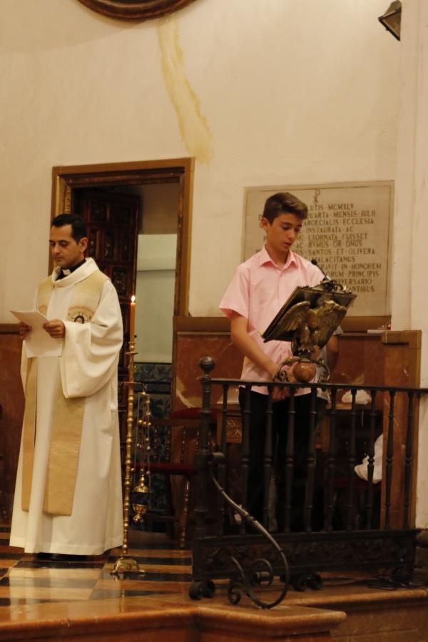 Rezo de vísperas ortodoxas en la iglesia del Sagrario con motivo de la inauguración de la exposición de iconos bizantinos. FOTO: S. FENOSA
