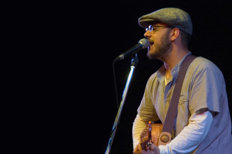 Álvaro Fraile: «Con la música quiero transmitir esperanza, alegría y vida»