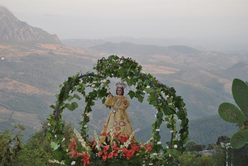Procesión del Santo Niño Dios en Gaucín