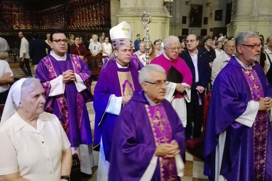 Misa en Sufragio del Rvdo. D Alfonso Fernández-Casamayor Palacio (Catedral-Málaga)