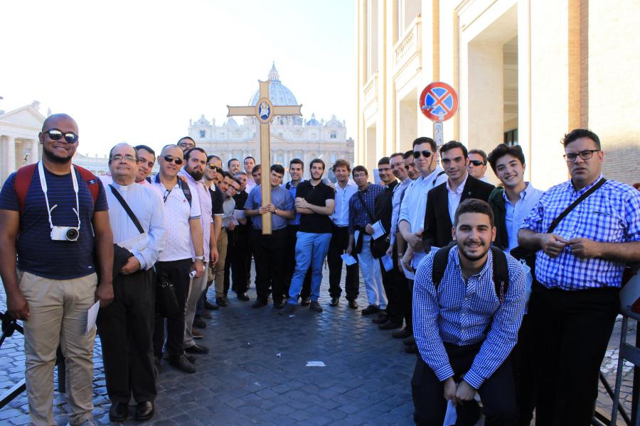 Alumnos y formadores del Seminario de Málaga durante la peregrinación en el Jubileo de la Misericordia
