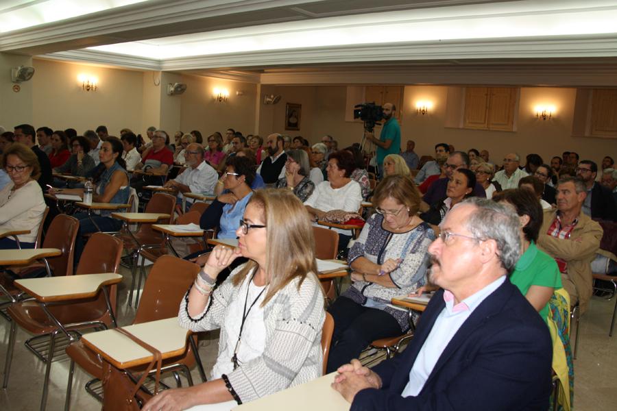 Conferencia de Javier Guerrero sobre "Amoris laetitia"