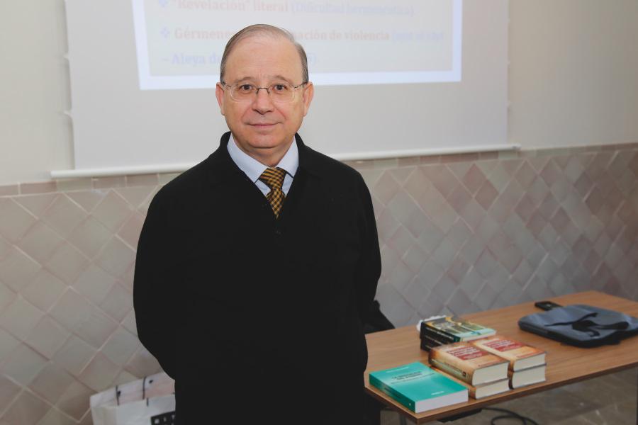 José L. Sánchez Nogales: «El musulmán respeta a un cristiano firme en su fe»