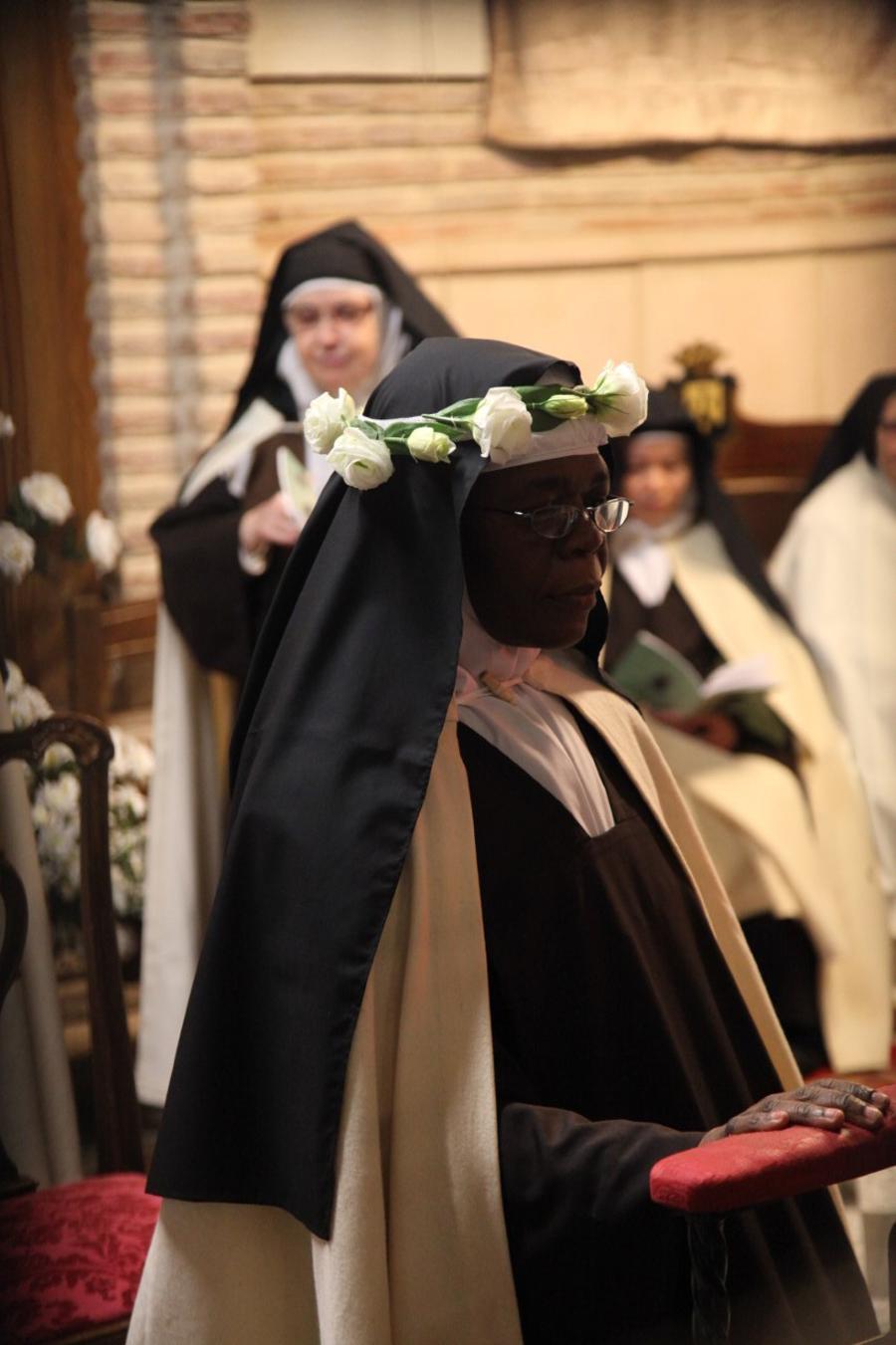 Profesión solemne de una carmelita en la iglesia de la Merced de Ronda