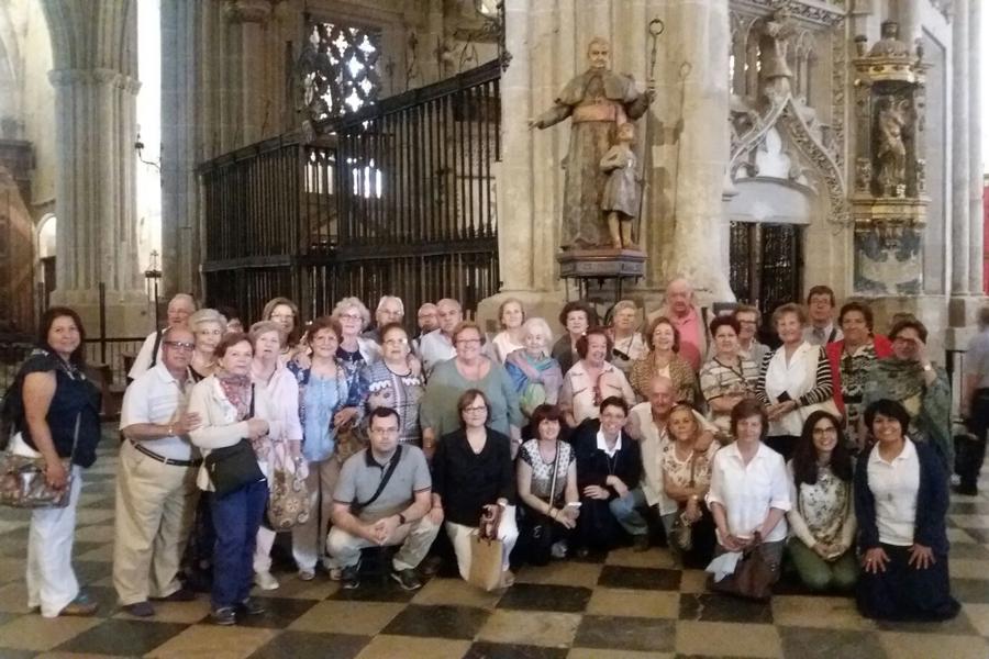 Peregrinación a la tumba de San Manuel González