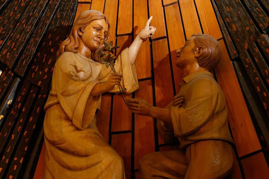 Visita pastoral a la parroquia de Santa María Goretti (Málaga)