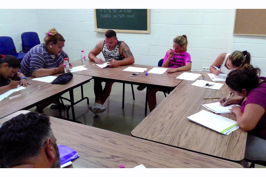 Málaga a la cabeza de los graduados gracias a Radio ECCA