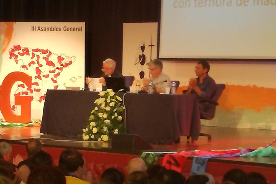 Encuentro de Laicos de Parroquia-III Asamblea General de la Acción Católica General // E. MARTÍN