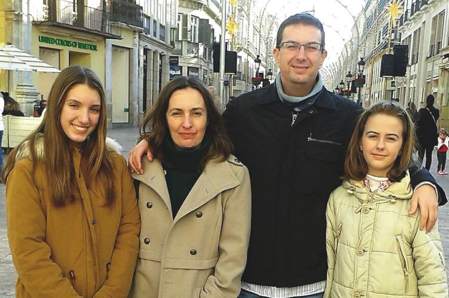 Rocío y Pedro, responsables del Proyecto "Escuela de Novios"