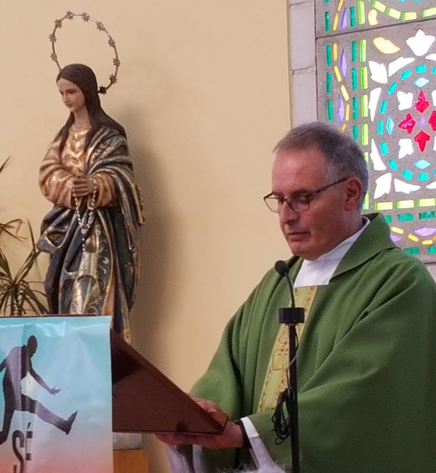 Jaume Gasulla, en el envío de catequistas en la parroquia de San Fernando