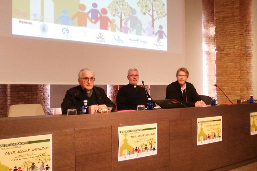 Jornadas de Formación "Salir, acoger, integrar", organizadas por la Vicaría para la Acción Caritativa y Social, las delegaciones de Migraciones, Penitenciaria, Pastoral de la Salud, CONFER, Manos Unidas y Cáritas Diocesana de Málaga // I. MARTOS