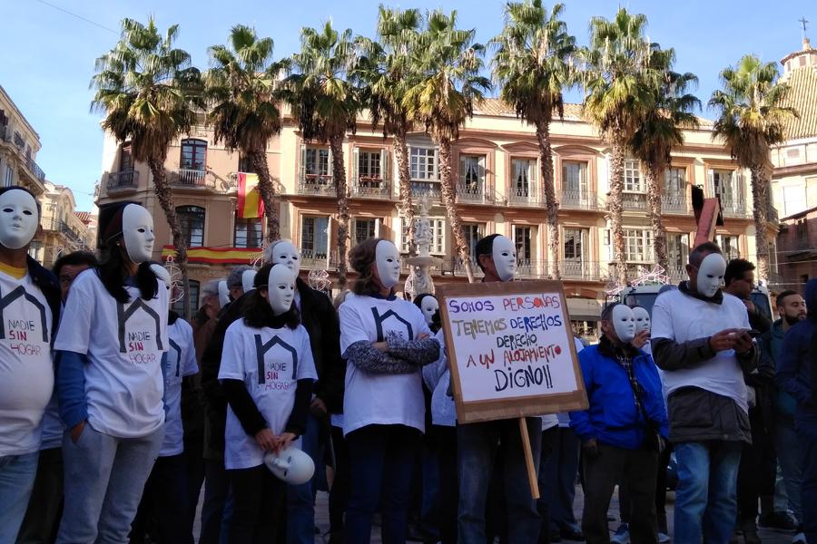 “Somos personas, tenemos derechos. Nadie sin hogar"