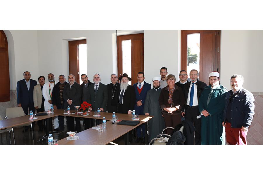 Encuentro de líderes religiosos en la Casa Diocesana