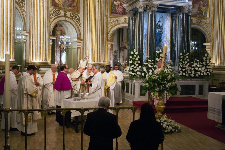 Solemne Vigilia Pascual 2018 en la Catedral de Málaga // M. ZAMORA