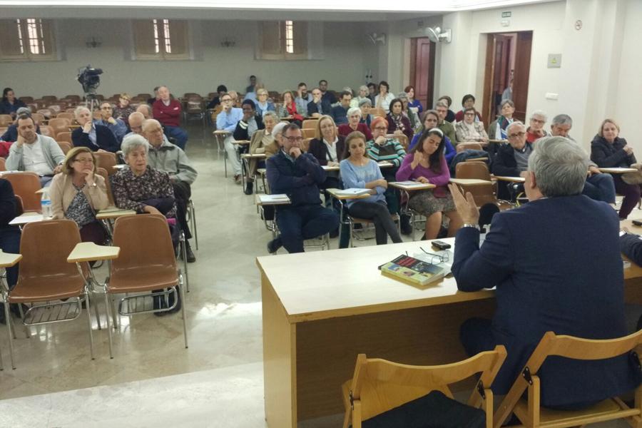 Conferencia del profesor Eloy Bueno de la Fuente // P. QUADIO