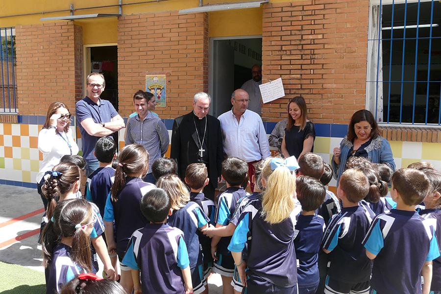 La Visita Pastoral llega a la parroquia Virgen del Camino