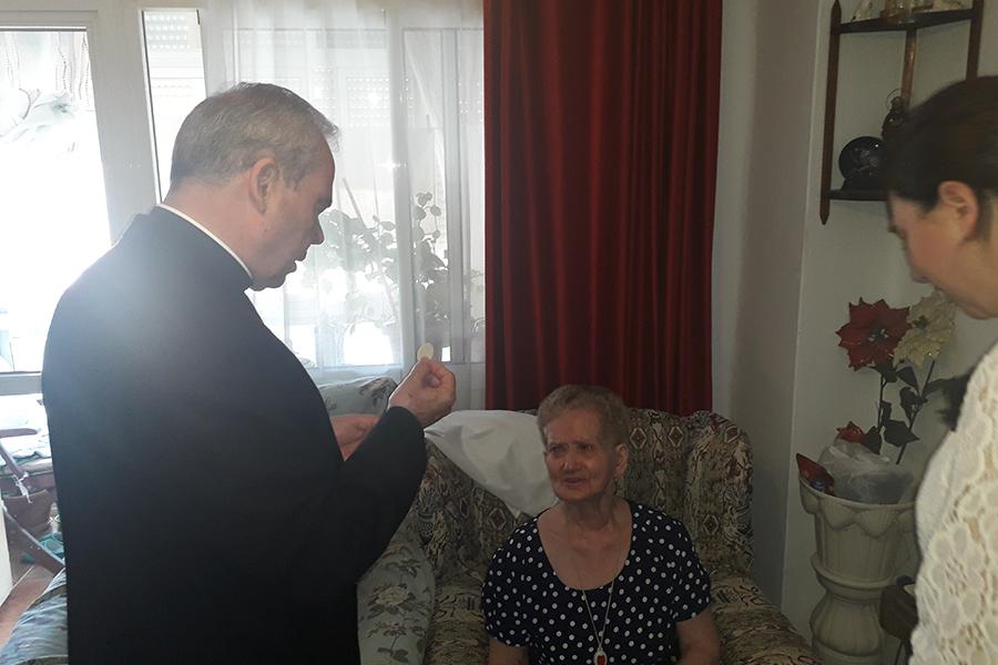 Visita Pastoral del Obispo de Málaga, Jesús Catalá, a la parroquia María Madre de Dios 