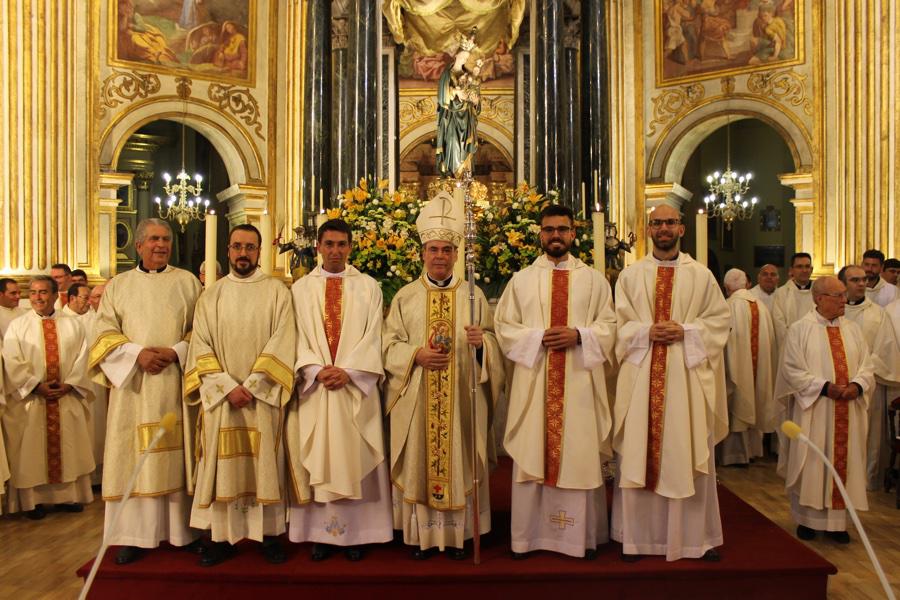 Los tres nuevos sacerdotes, en "Iglesia en Málaga"