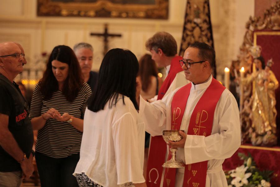 Celebración de fiesta de la Merced en la parroquia de Santiago // S. FENOSA