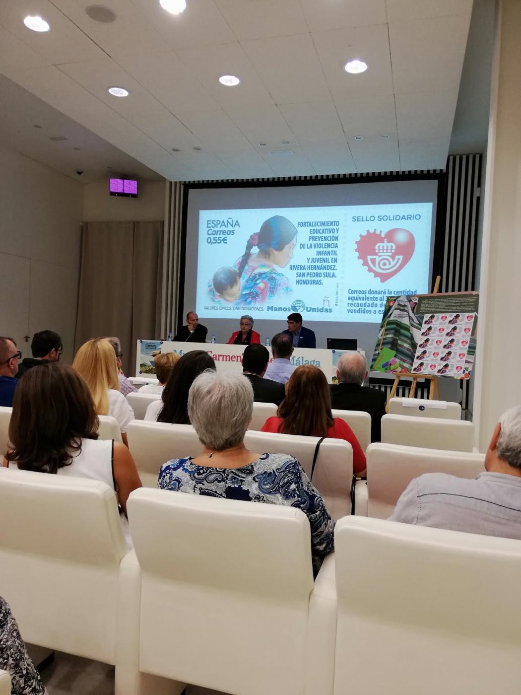 Presentación del sello solidario de Manos Unidas