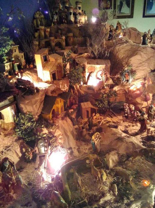 Familia Doña en calle Tajos de Yunquera Málaga 