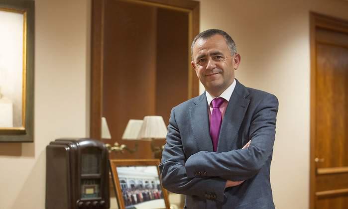 TRIBUNA DE GIMÉNEZ BARRIOCANAL. La Iglesia ¿nos roba?