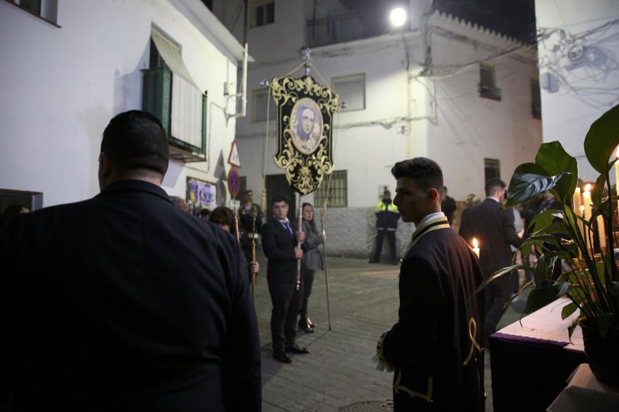 Rosario vespertino con la participación de estandartes de todas las Patronas Marianas de la Diócesis de Málaga, en Algarrobo // Y. MARTÍN
