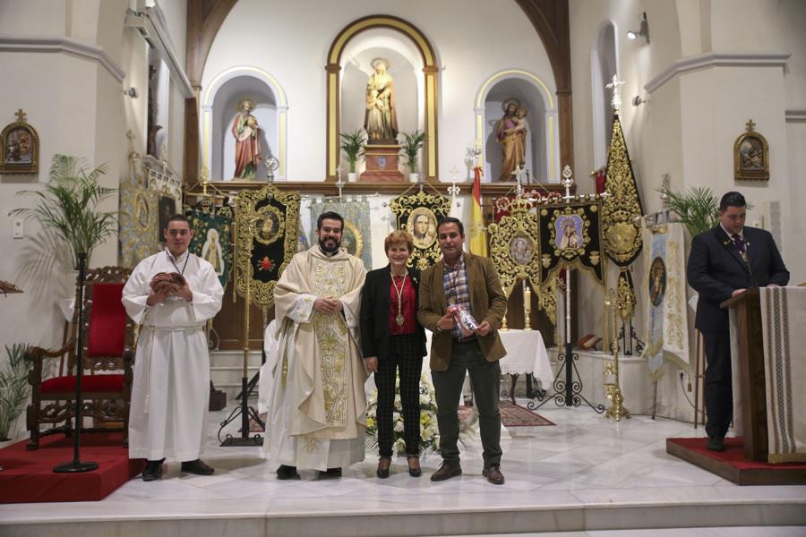 Eucaristía en la parroquia de Santa Ana (Algarrobo) con la participación de las Patronas Marianas de la Diócesis de Málaga // Y. MARTÍN